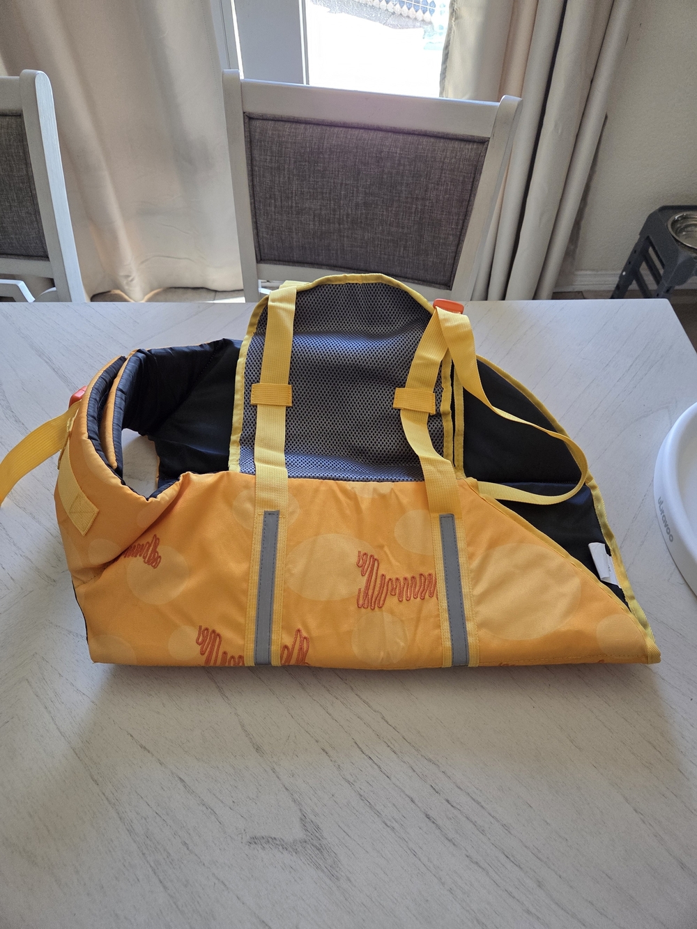 Excellent condition
Size XXL
Neck 24.4 - 35.4 inches
Girth 34.6-48.8 inches
